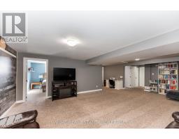 41 PEAR TREE AVENUE - 40