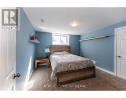 41 PEAR TREE AVENUE - 41