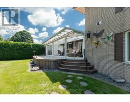 154 GIDLEY STREET W - 40