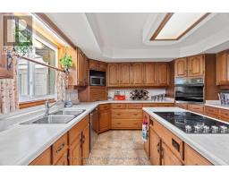 154 GIDLEY STREET W - 9