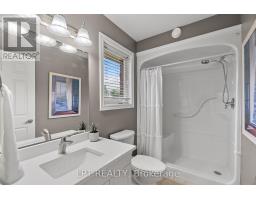 18 DURHAM STREET - 16