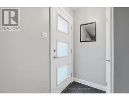 125 CONNAUGHT AVENUE - 4