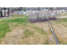 33 REPTON AVENUE - 32