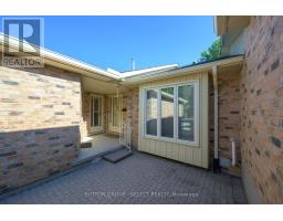 9 - 445 RIVERSIDE DRIVE - 3