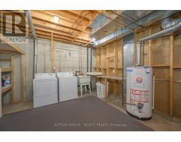 9 - 445 RIVERSIDE DRIVE - 33