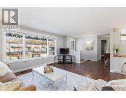 313 PINETREE LANE - 11