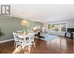 313 PINETREE LANE - 16