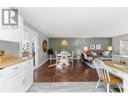 313 PINETREE LANE - 23