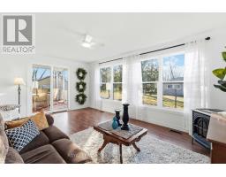 313 PINETREE LANE - 26