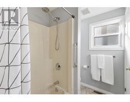 313 PINETREE LANE - 30