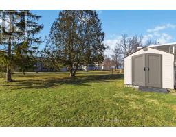 313 PINETREE LANE - 41