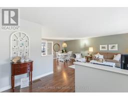 313 PINETREE LANE - 8