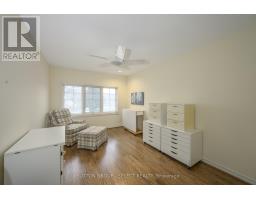 95 HIGHLAND WOODS COURT - 24