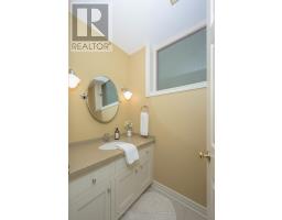 95 HIGHLAND WOODS COURT - 27