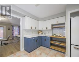 28 - 40 QUINELLA DRIVE - 13