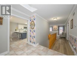 28 - 40 QUINELLA DRIVE - 8