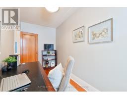 30 ELMWOOD PLACE - 11