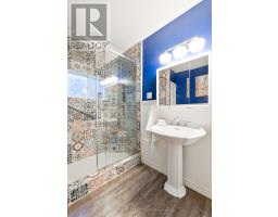 30 ELMWOOD PLACE - 20