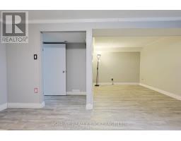 122 ANDOVER DRIVE - 29