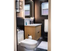 12 ARTHUR STREET - 30