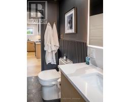 12 ARTHUR STREET - 34