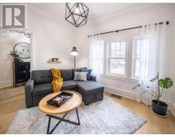 12 ARTHUR STREET - 9