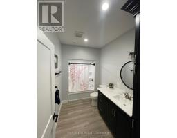 2 - 255 ALBERT STREET - 11