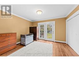 381 HYDE PARK ROAD - 14