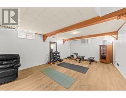 381 HYDE PARK ROAD - 19