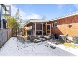 381 HYDE PARK ROAD - 26