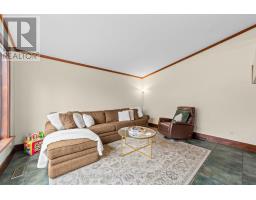 381 HYDE PARK ROAD - 3