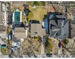 381 HYDE PARK ROAD - 33