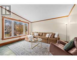 381 HYDE PARK ROAD - 4