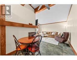 381 HYDE PARK ROAD - 6