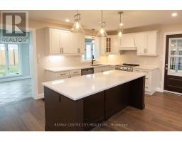 2193 MILLER AVENUE - 12