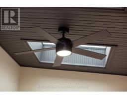 2193 MILLER AVENUE - 23