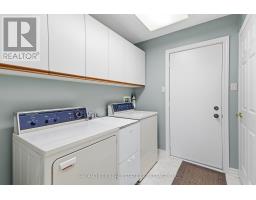 31 GREEN HEDGE LANE - 25