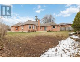 31 GREEN HEDGE LANE - 38