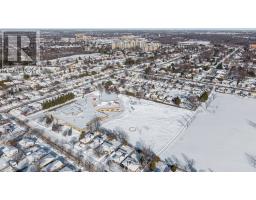 517 FERNDALE COURT - 5