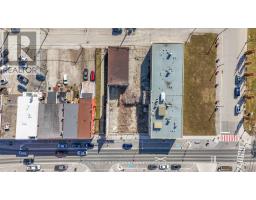 626 TALBOT STREET - 6