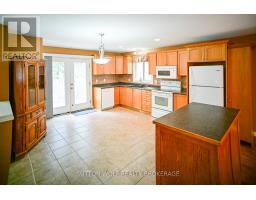 7 - 375 SCOTT STREET E - 11