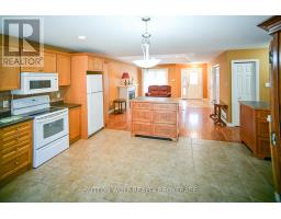 7 - 375 SCOTT STREET E - 15