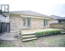 7 - 375 SCOTT STREET E - 3