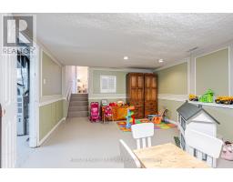 188 CANTERBURY DRIVE - 32