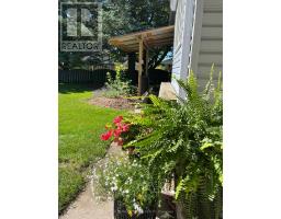 188 CANTERBURY DRIVE - 35