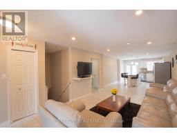 35 JUNIPER CRESCENT - 7