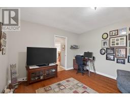 9 - 55 FIDDLERS GREEN ROAD - 13