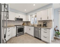 9 - 55 FIDDLERS GREEN ROAD - 20