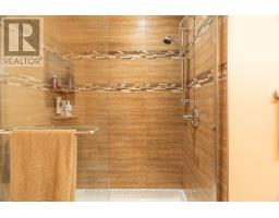 9 - 55 FIDDLERS GREEN ROAD - 26