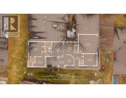 9 - 55 FIDDLERS GREEN ROAD - 3